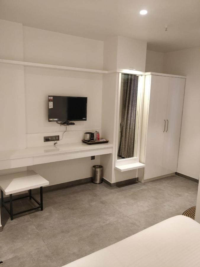 Hotel My Home Residency Nászik Kültér fotó