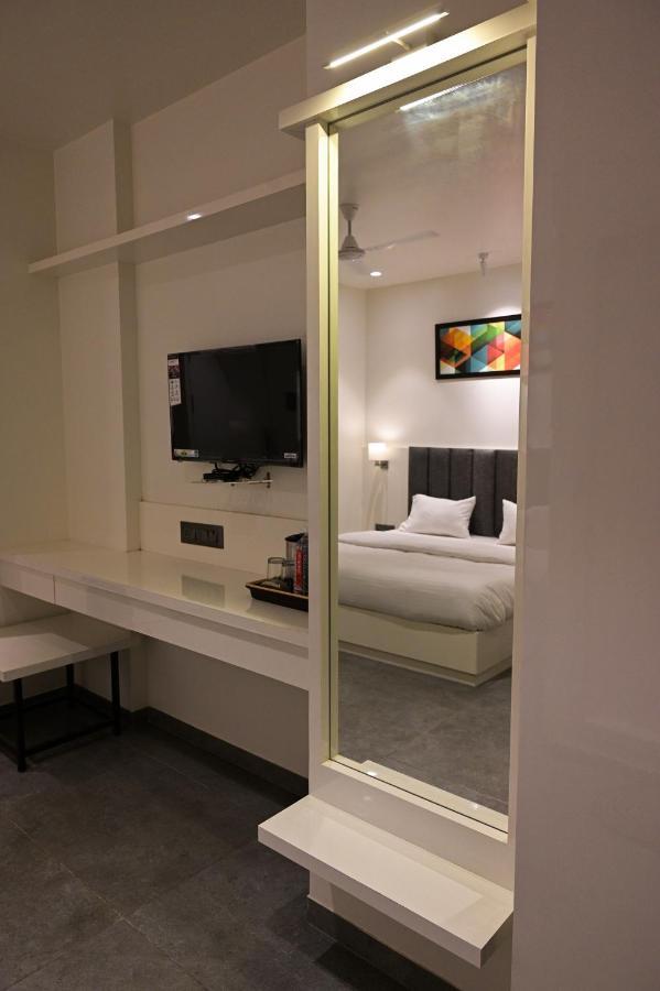 Hotel My Home Residency Nászik Kültér fotó
